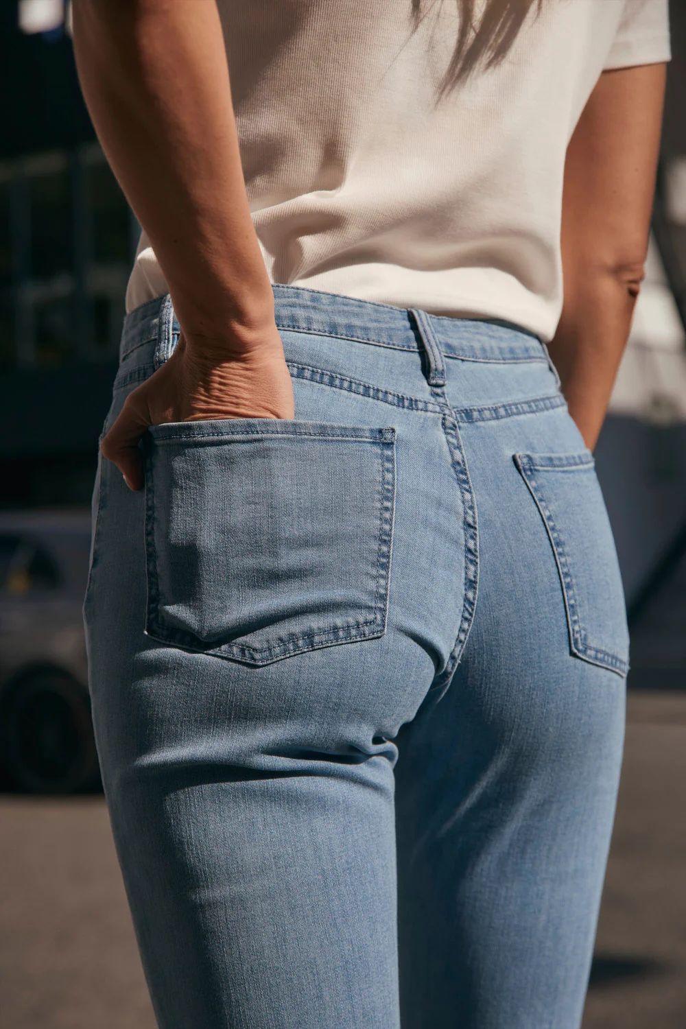 Adrift Denim Cropped Straight Leg Jeans in Light Wash - Image 5