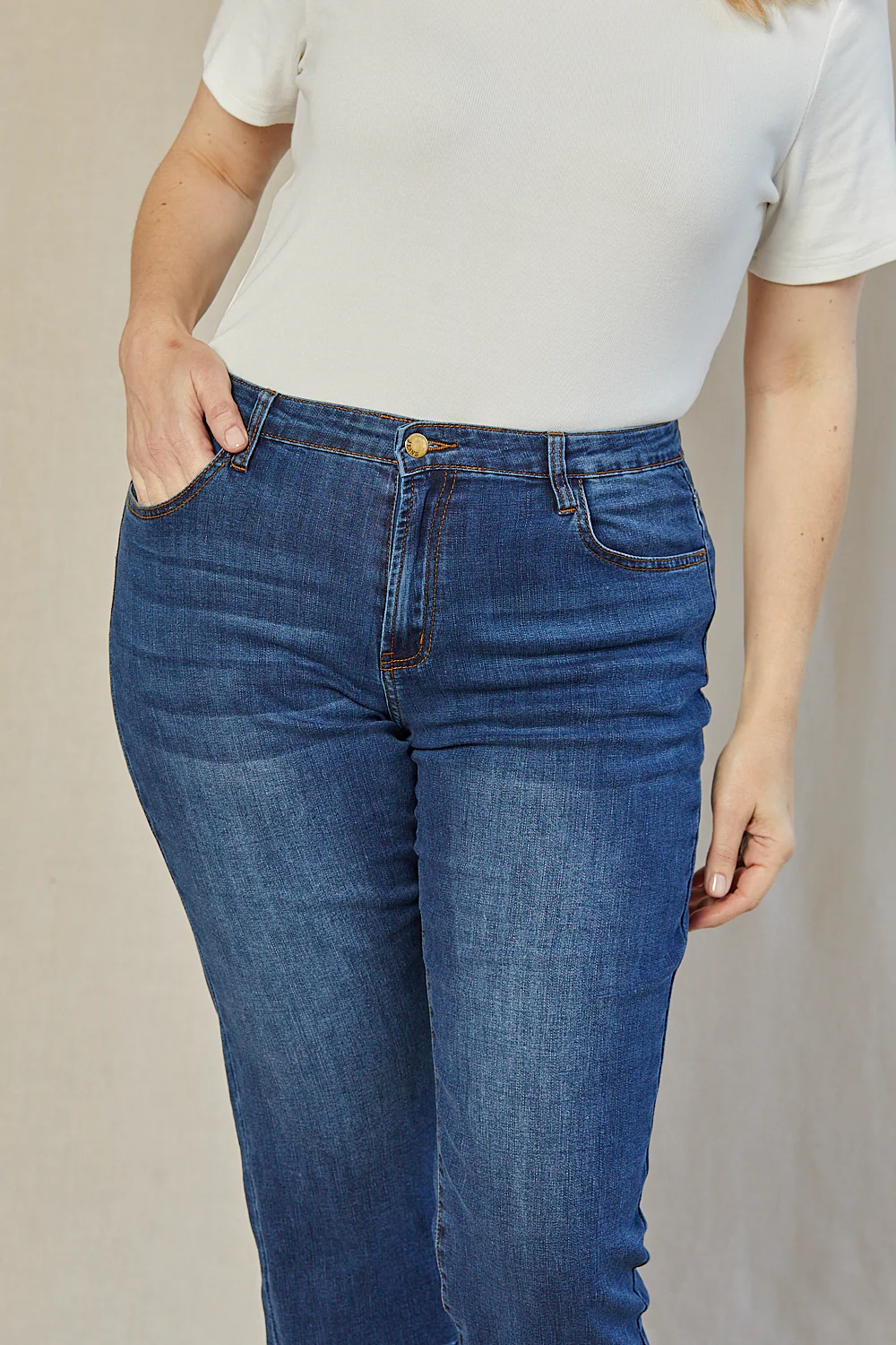 Adrift Denim Cropped Straight Leg Jeans in Mid Wash - Image 5