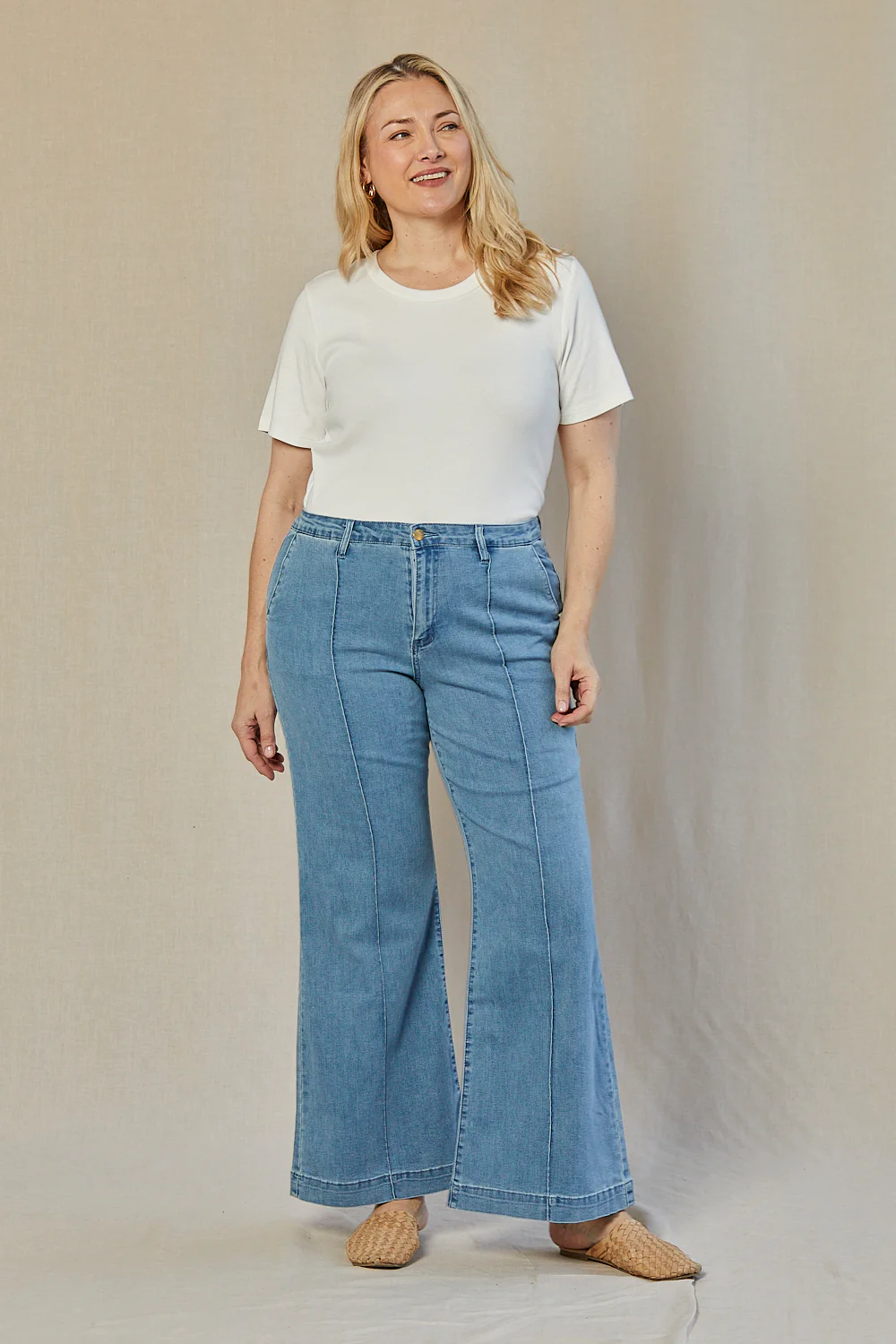 Adrift Denim Wide Leg Jeans in Light Wash - Image 3