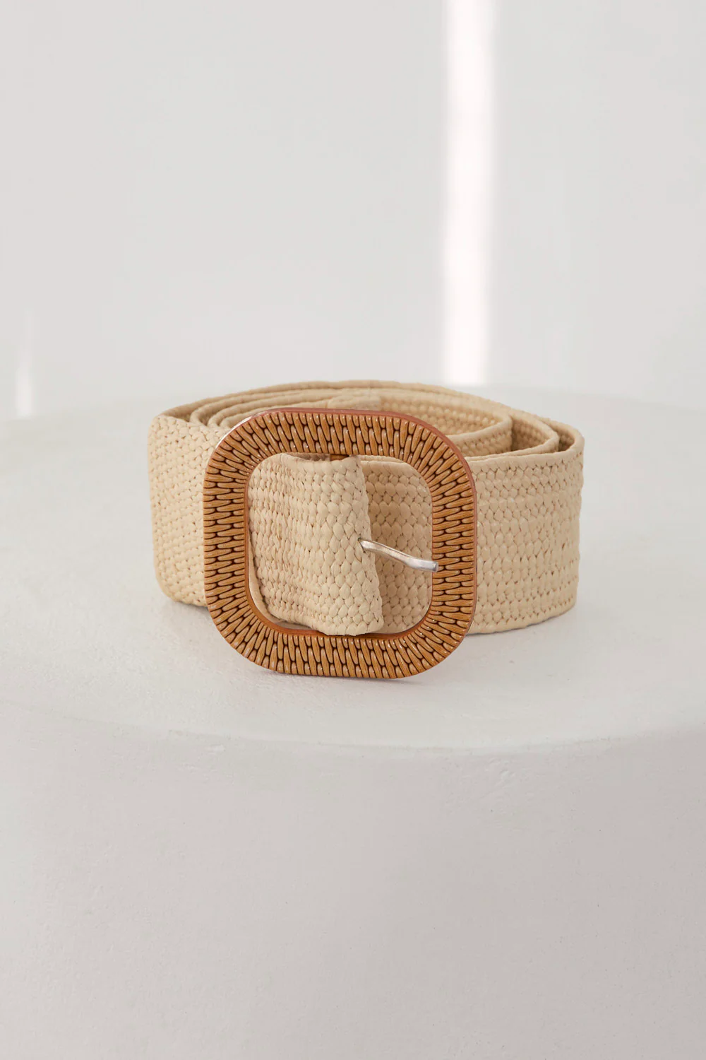 Adrift Wide Stretch Belt in Natural Raffia