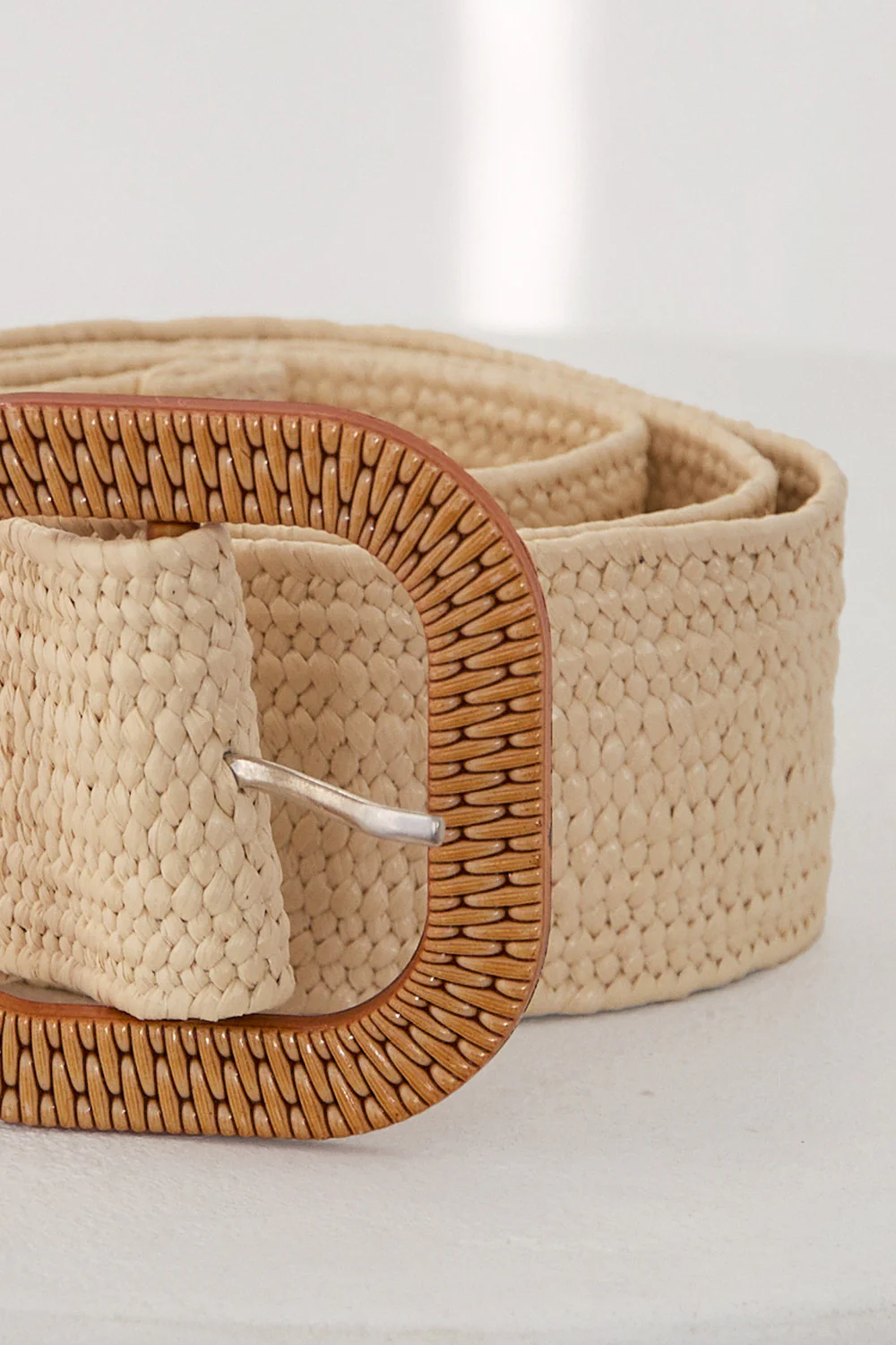 Adrift Wide Stretch Belt in Natural Raffia - Image 5