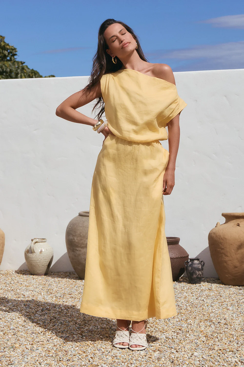 Alice Linen Drop Shoulder Dress in Buttery Yellow - Image 2