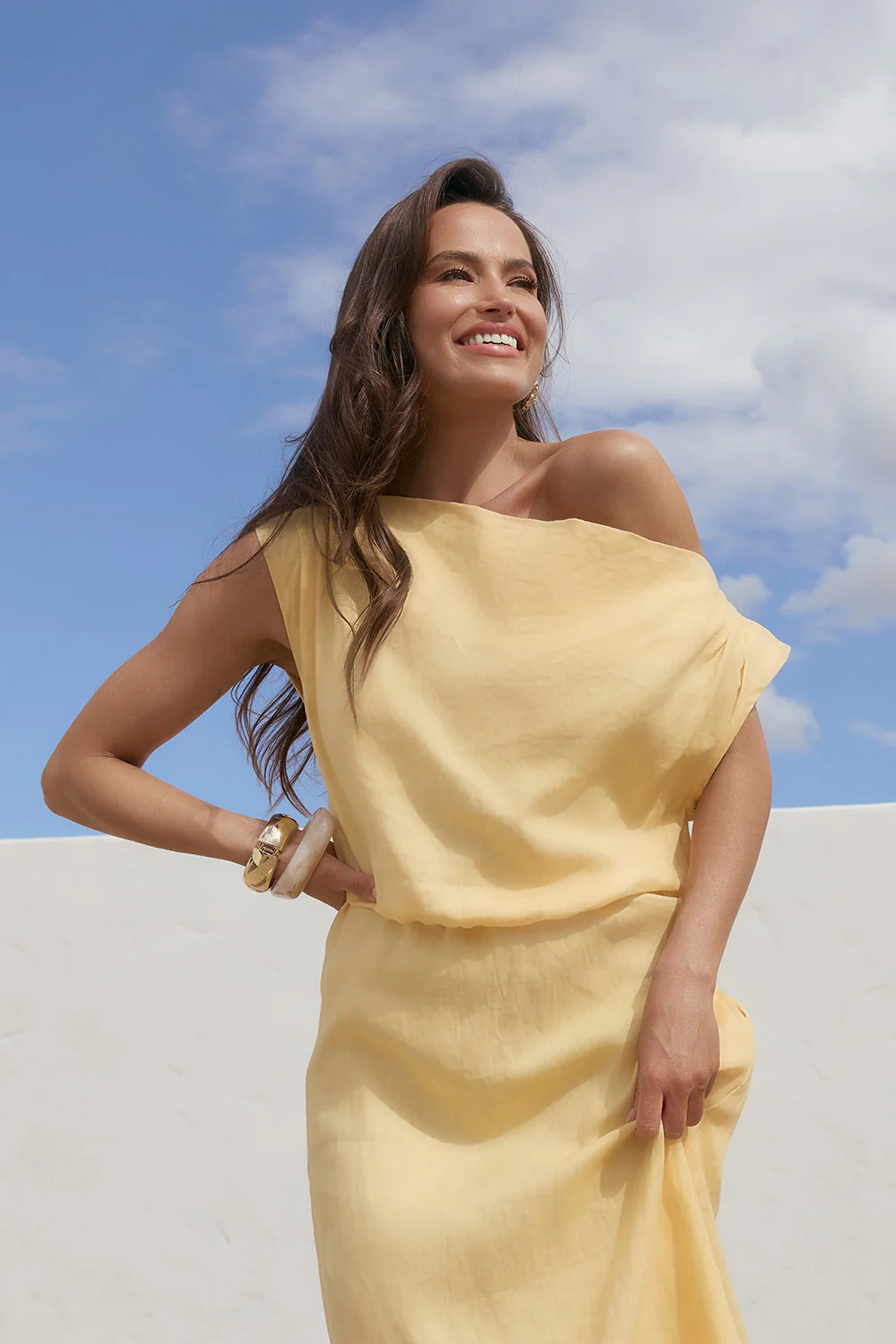 Alice Linen Drop Shoulder Dress in Buttery Yellow - Image 4