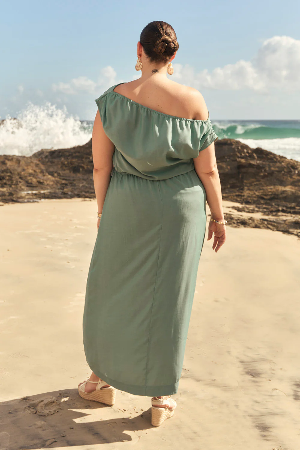 Alice Drop Shoulder Dress in Tosca - Image 4