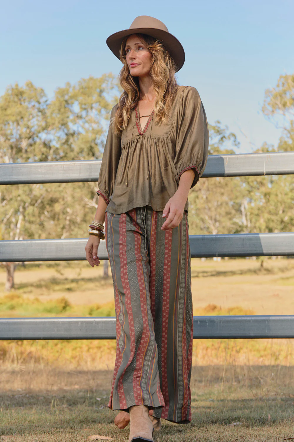 Breezy Relaxed Pant in Outback - Image 4