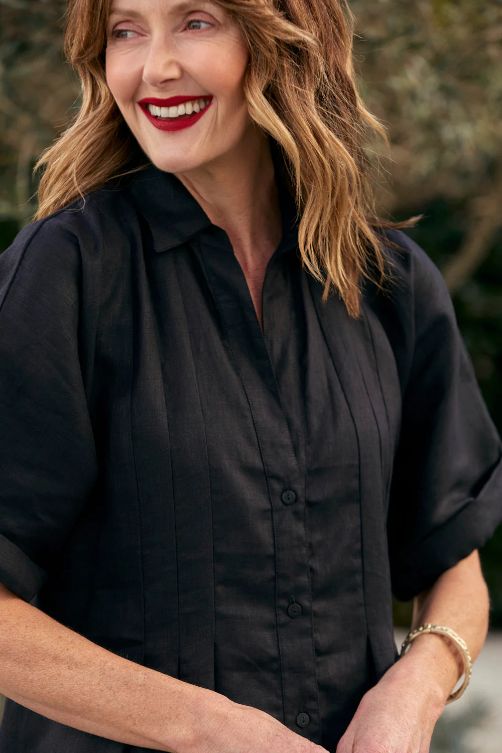 Bridget Linen Pleated Dress in Black - Image 4