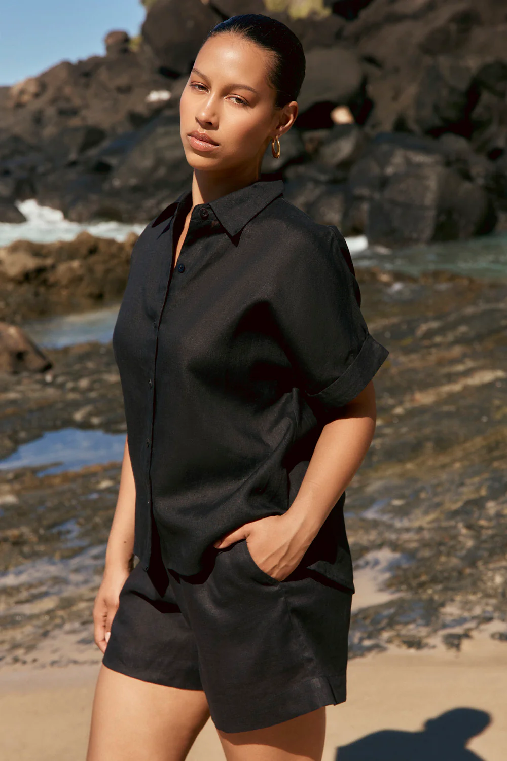 Carmen Linen Shirt in Black - Image 3