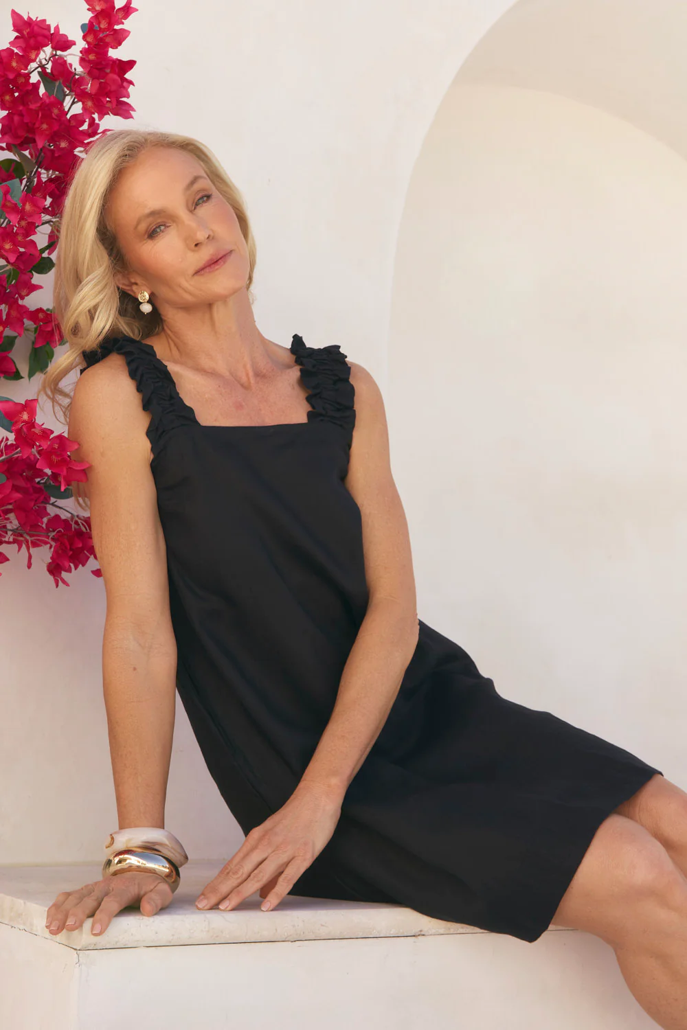 Claire Short Linen Dress in Black - Image 3