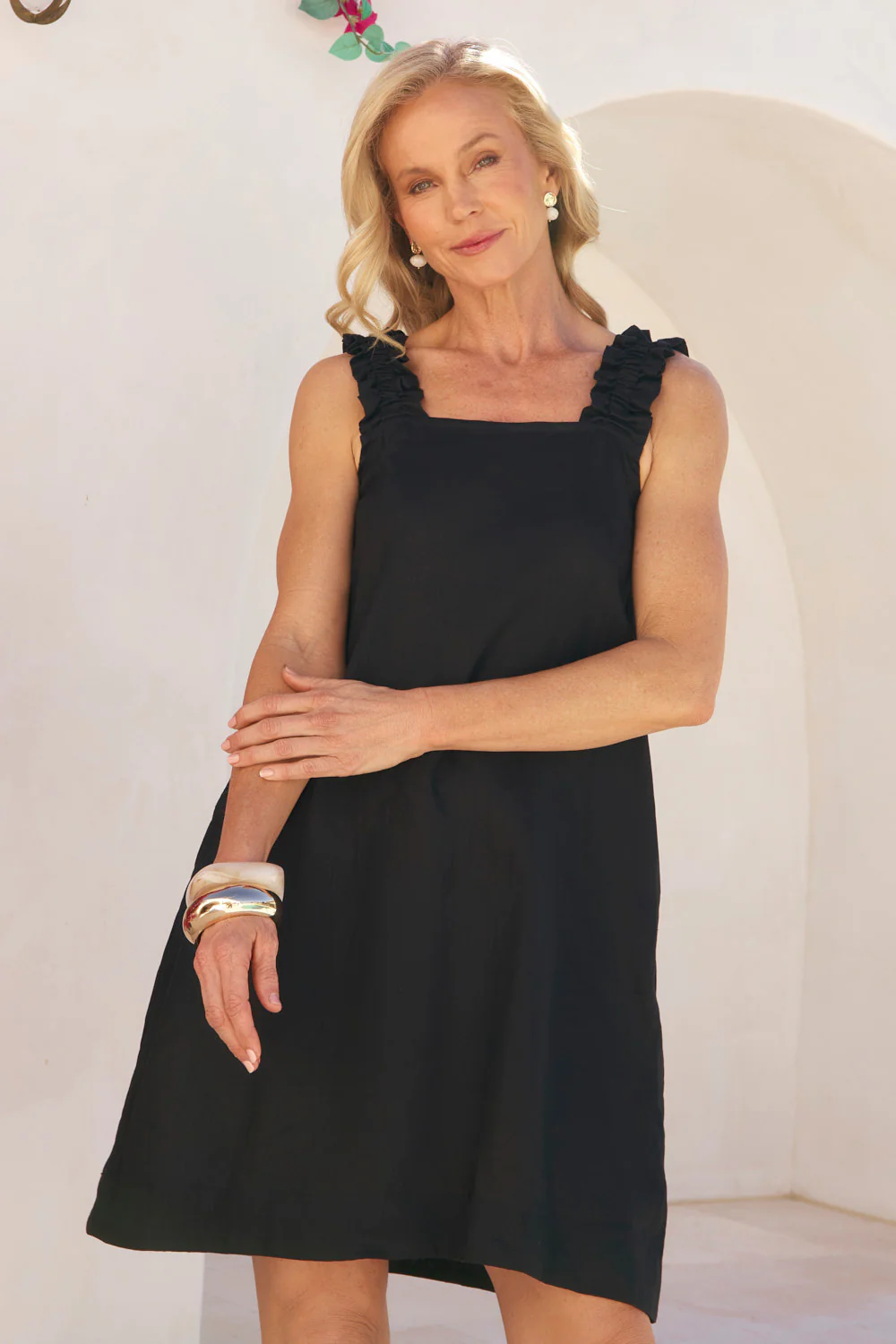 Claire Short Linen Dress in Black - Image 4