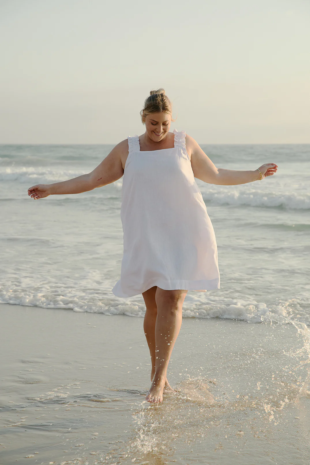 Claire Short Linen Dress in White - Image 5