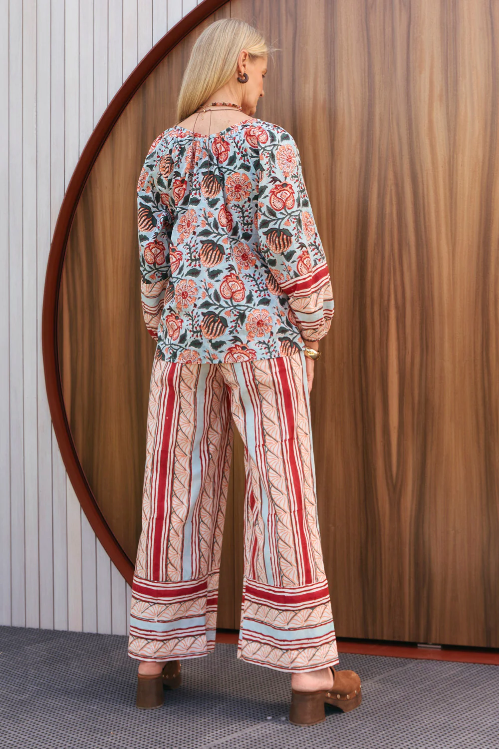 Delilah Swing Blouse in Riviera - Image 7