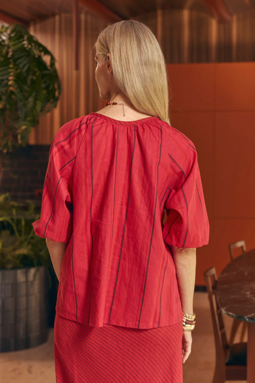 Delilah Swing Blouse in Very Berry - Image 7