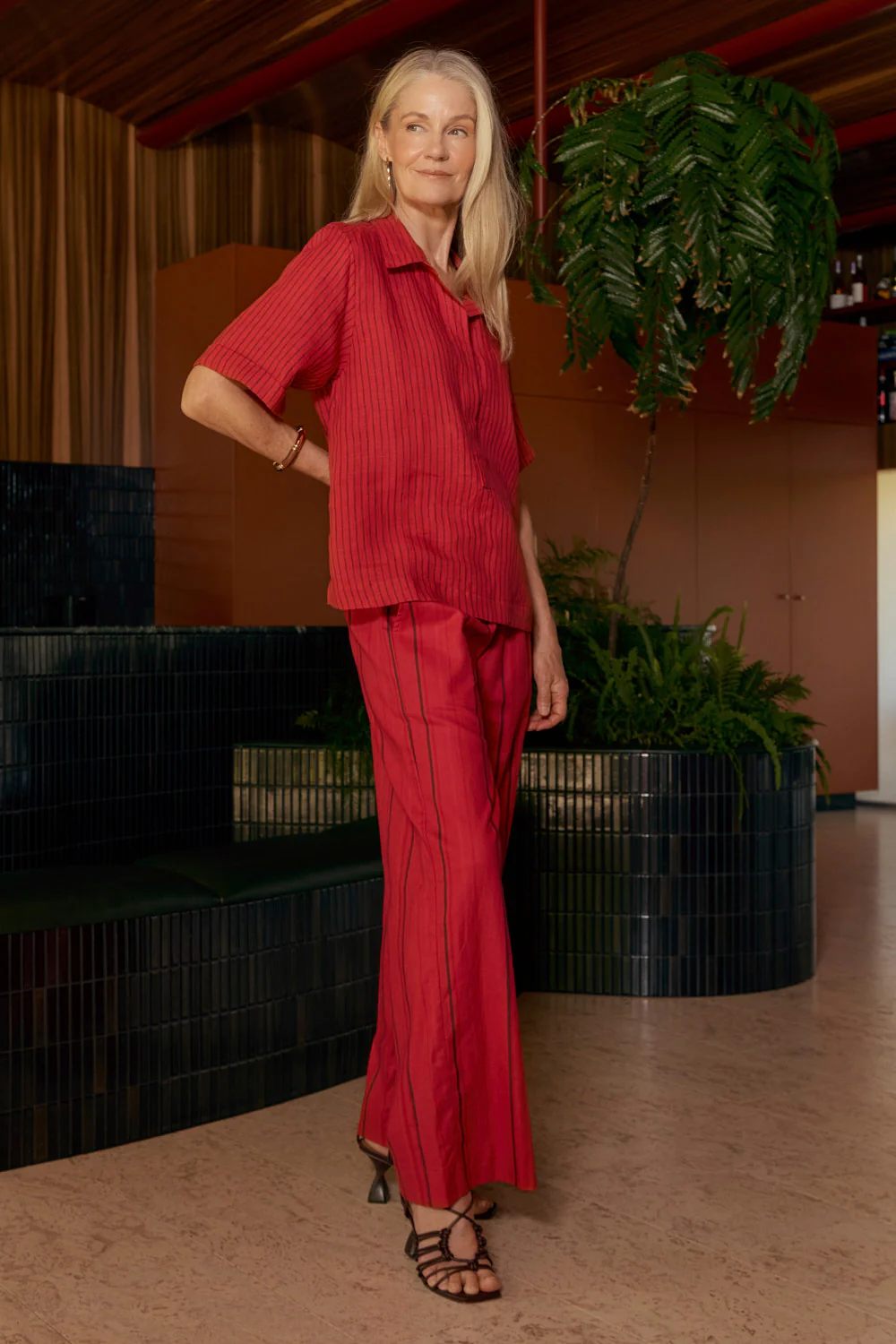Ella Linen Collared Top in Very Berry - Image 6