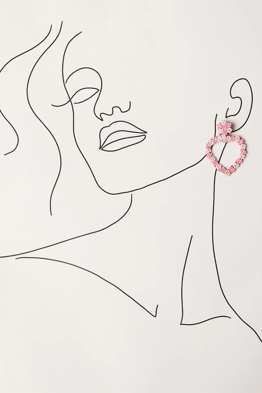 Flower Heart Beaded Earrings in Pink - Image 2