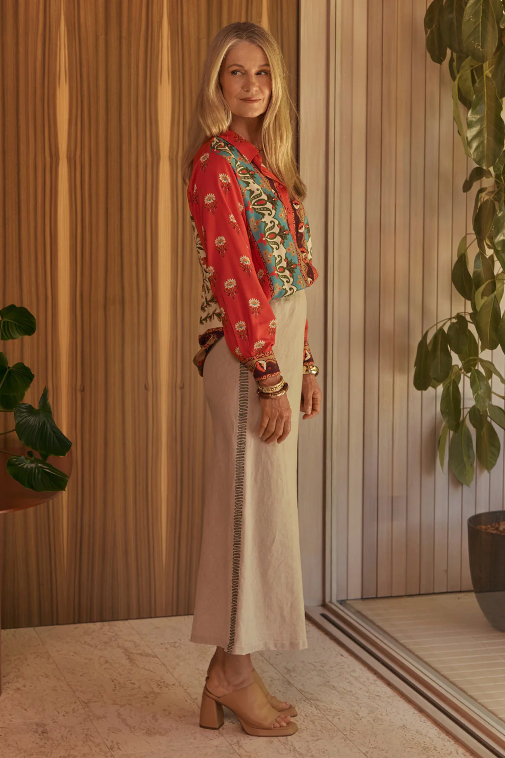 Katie Linen Bias Cut Skirt in Terra - Image 3