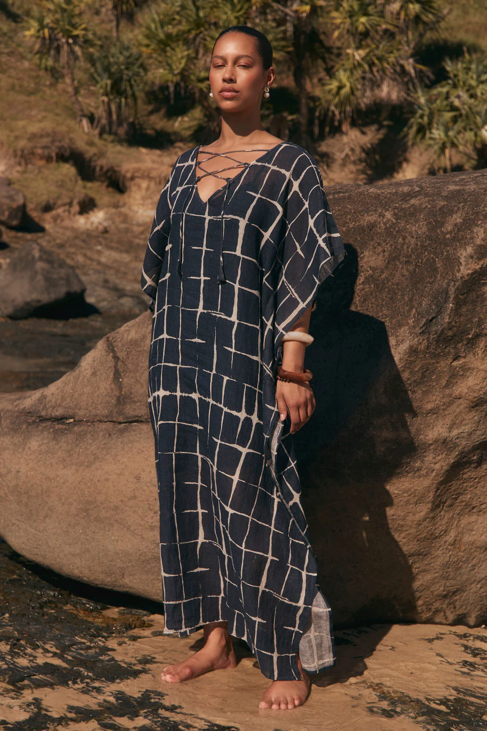 Liesl Linen Kaftan in Woven Echo - Image 4