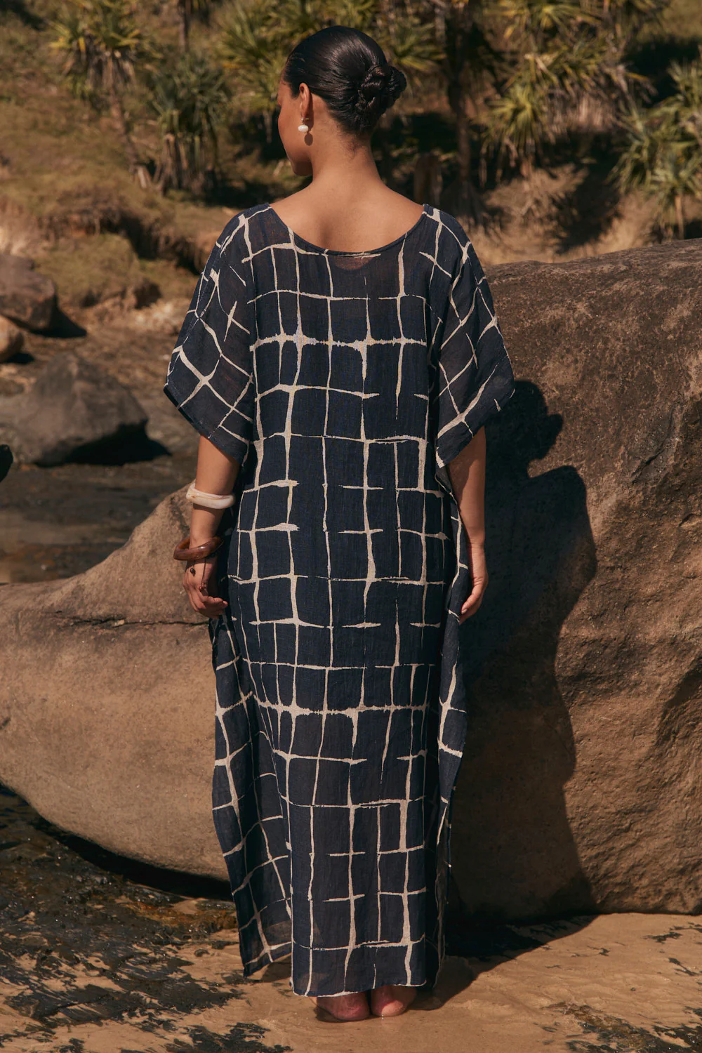 Liesl Linen Kaftan in Woven Echo - Image 5