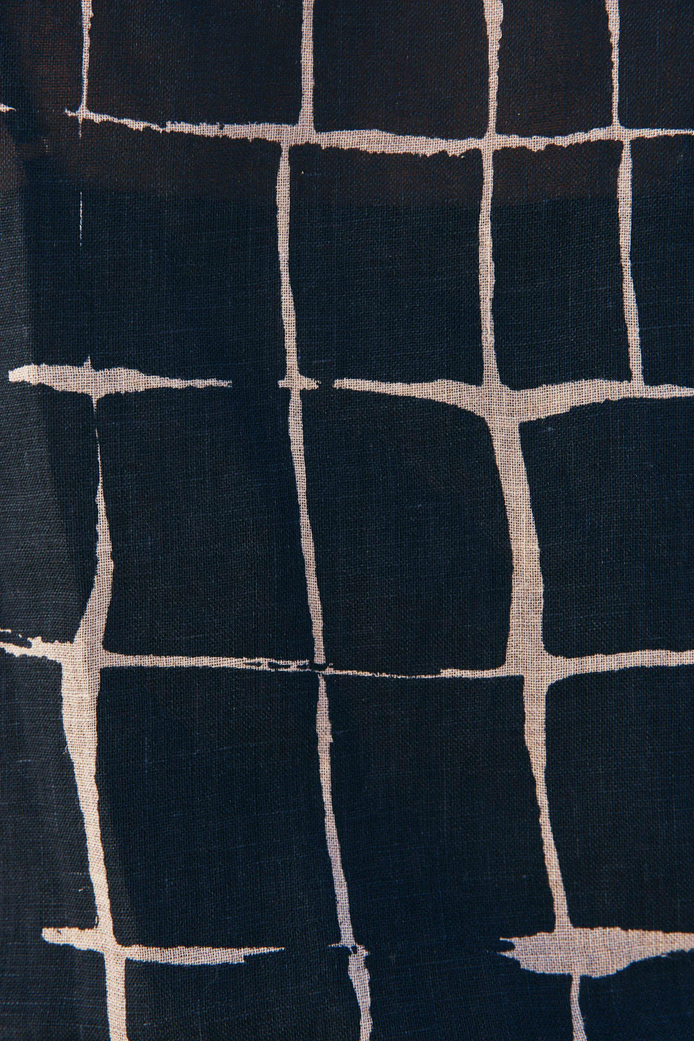 Liesl Linen Kaftan in Woven Echo - Image 6