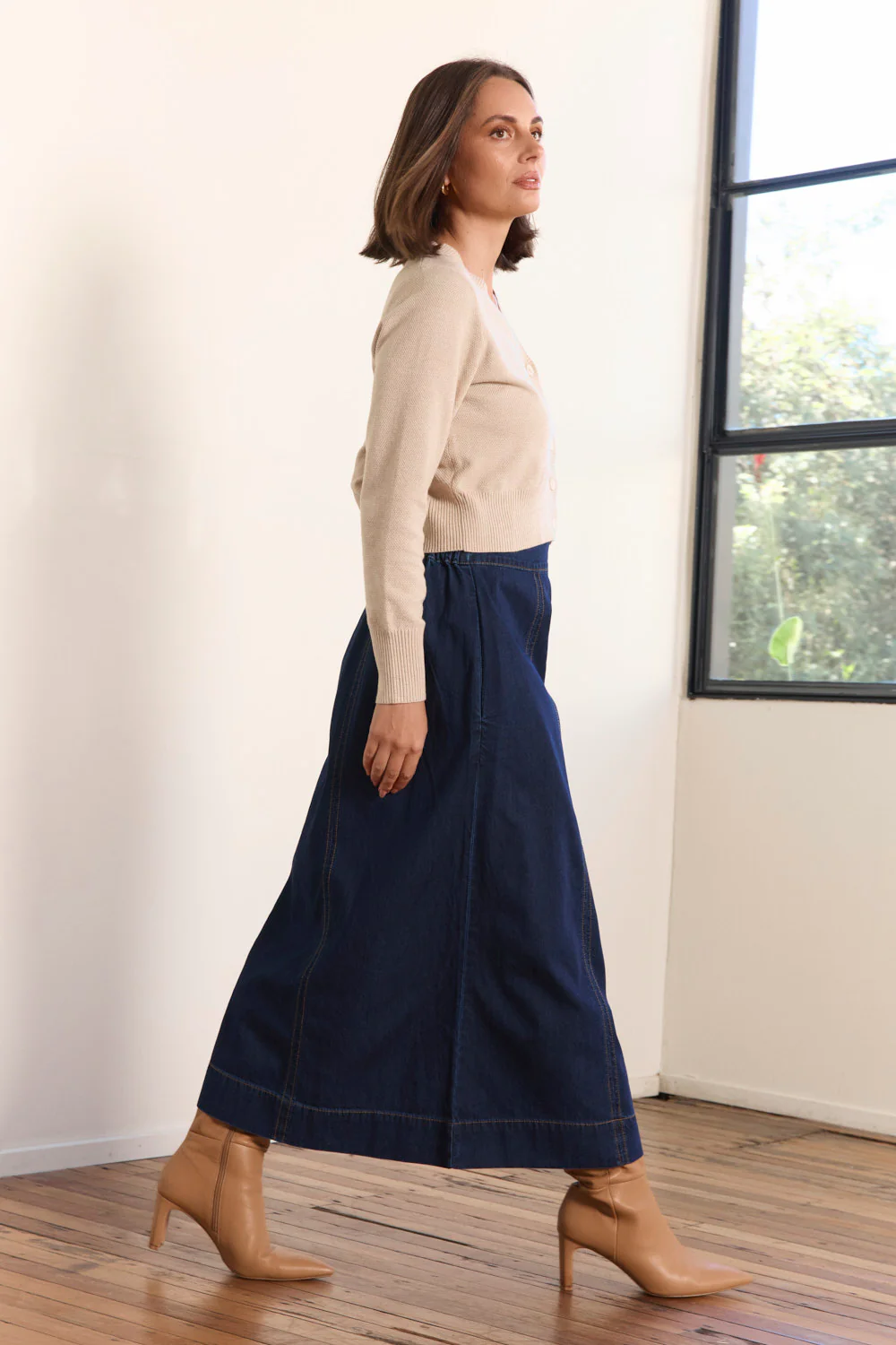 Maddy Denim Maxi Skirt in Dark Wash - Image 5