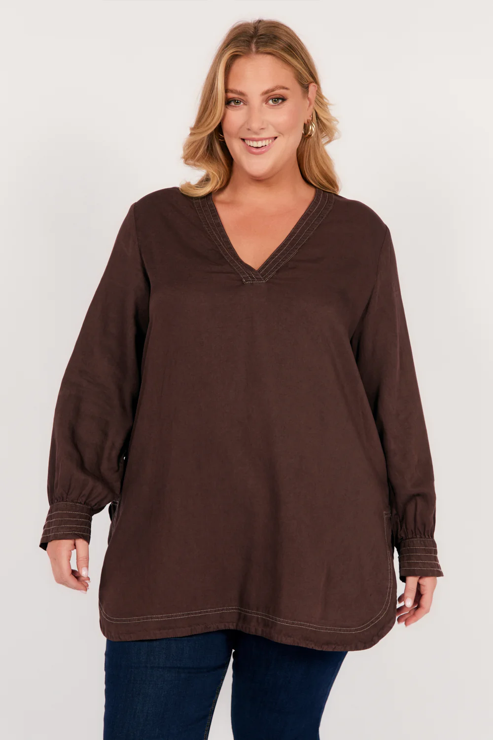 Maggie Tencel Tunic Top in Chocolate - Image 5