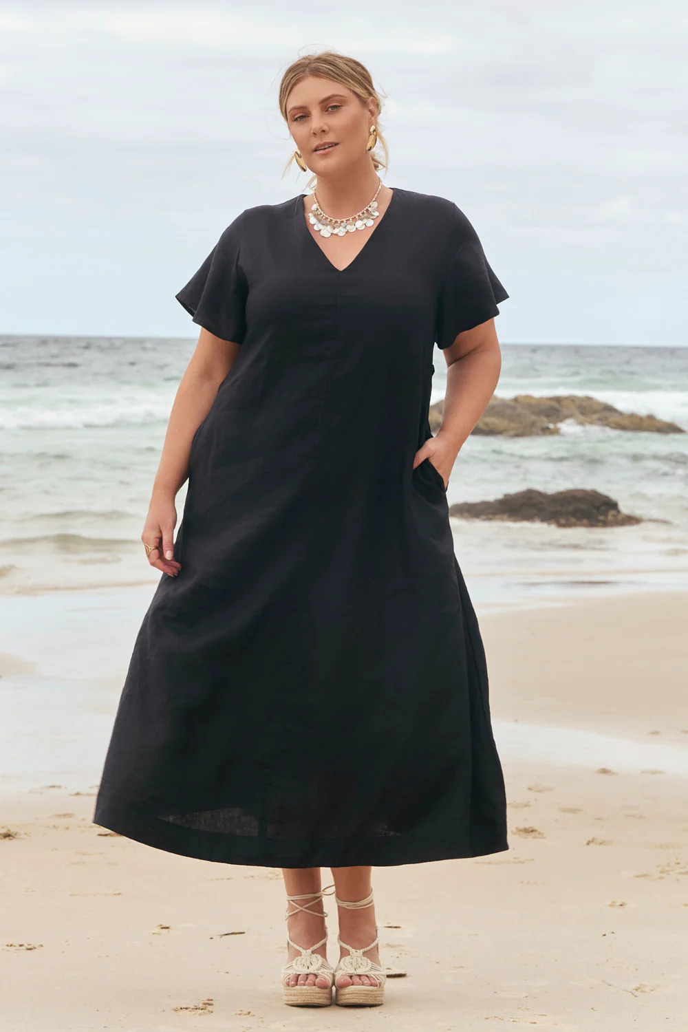 Tatum Linen Flutter Sleeve Dress in Black