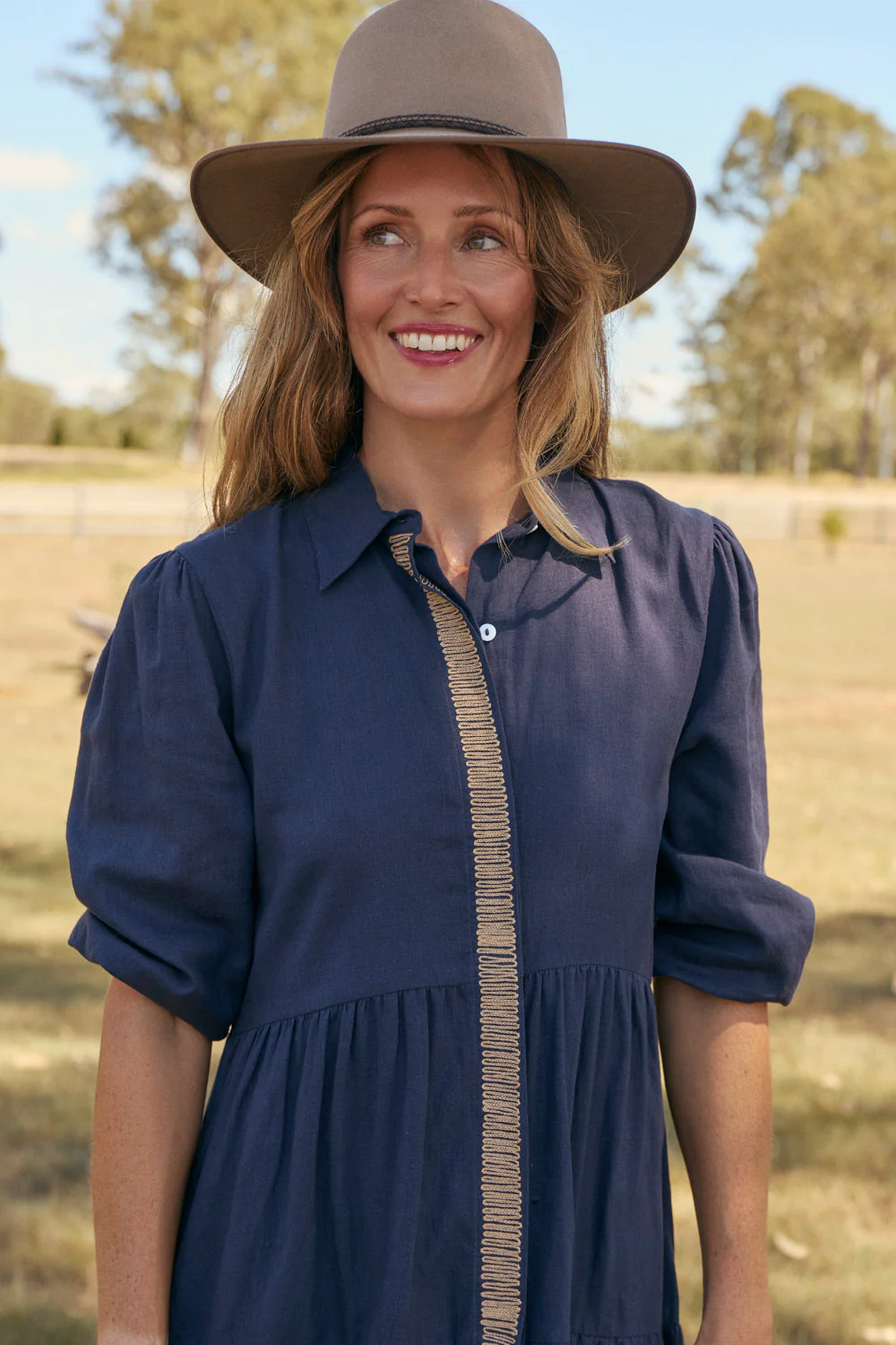 Winslow Knee-Length Dress in Midnight Clay - Image 3